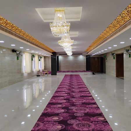 ホテル Rajkrishna Residency Attur エクステリア 写真